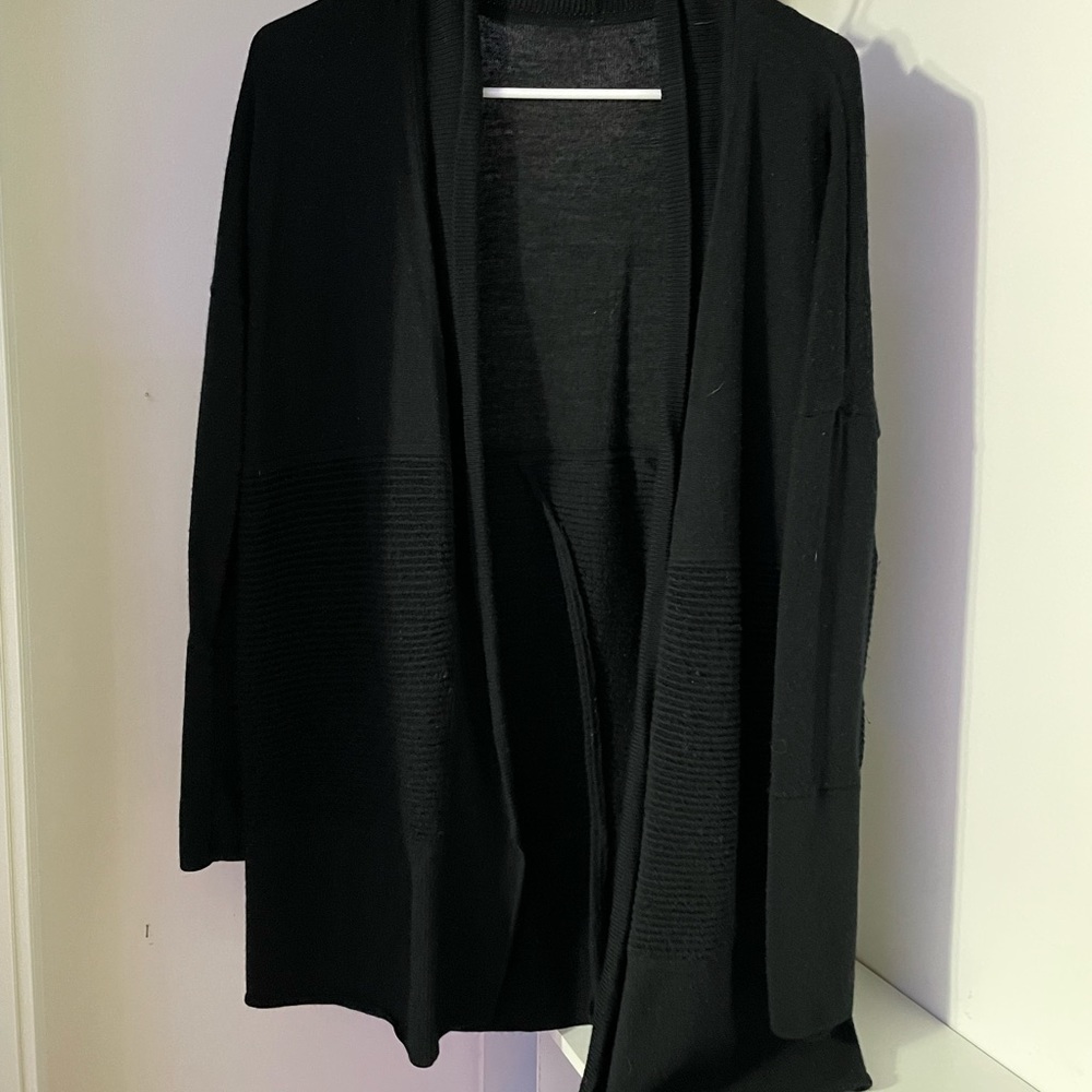 Lululemon Womens Black Cardigan- Size Small